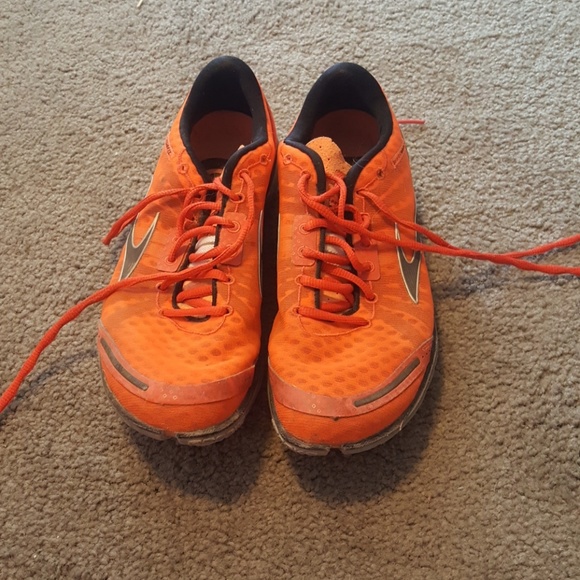 Brooks beast 9 orange Clearance